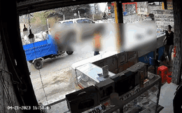 CLIP: Diễn biến kinh hoàng vụ thiếu tá CSGT và 2 người dân bị tông tử vong