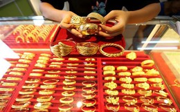 Cùng bán vàng, trong khi PNJ, DOJI thu lãi cả nghìn tỷ mỗi năm, SJC chỉ lãi "bèo bọt" vài chục tỷ