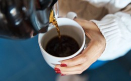Kiểu uống cà phê khiến cơ thể đối mặt với 5 vấn đề sức khỏe, bao gồm cả huyết áp, tim mạch