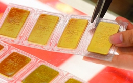 Giá vàng trong nước giảm cùng giá thế giới