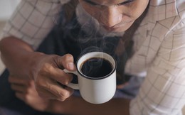 Cà phê làm tim đập nhanh bất thường, liệu uống nhiều loại nước này có gây hại cho tim?