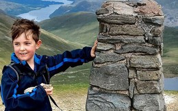 Cậu bé 8 tuổi chinh phục hơn 200 ngọn núi