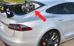 Độ xe giống kiểu 1 mẫu Nissan bán ở Việt Nam, Tesla của "dân chơi" Mỹ đầy bình đi gần 2600km