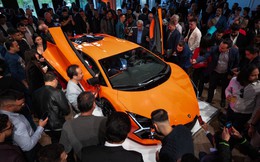 Siêu xe 21 tỷ đồng của Lamborghini có gì hot mà cháy hàng đến hết năm 2025, người giàu đến mấy cũng phải tranh nhau xếp hàng?