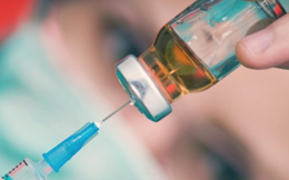 Bộ Y tế đang xem xét cấp phép cho vaccine phòng bệnh tay chân miệng