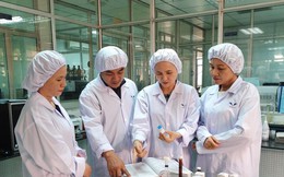 Doanh nghiệp đầu tiên của Việt Nam sản xuất thành công thuốc điều trị ung thư đang kinh doanh ra sao?