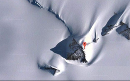 Vệ tinh chụp được 'kim tự tháp' ở Nam Cực, cư dân mạng đồn đoán do người cổ đại xây từ 10.000 năm trước
