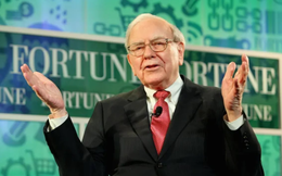 Warren Buffett bán 8 tỷ USD cổ phiếu, các nhà đầu tư “đứng ngồi không yên”