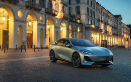 Nhận hơn 10.000 đơn đặt hàng trong 33 phút, chiếc xe ô tô điện này có gì mà dân tình đổ xô đặt mua?