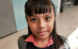 Cô bé Mexico có chỉ số IQ cao hơn Einstein, 11 tuổi học Thạc sĩ: Mắc tự kỷ, bị xa lánh, chuyển trường 3 lần