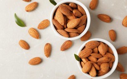 Hạnh nhân rất ngon, nhưng ăn nhầm phải loại này chẳng khác nào tự nuốt xyanua, ăn 7-10 hạt cũng đủ gây chết người
