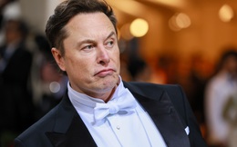 Không nuông chiều nhân viên: Lý do Elon Musk luôn đuổi việc 10% lao động mỗi năm, không ai ở Tesla dám đòi tăng lương, thưởng