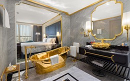 Hà Nội: Bên trong khách sạn được dát vàng cả lan can, bể bơi, toilet, từng được chào bán với giá 250 triệu USD có gì?