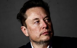 7 năm chỉ sống nhờ bán 2 mẫu xe, từ vị thế 'ông tổ' ngành xe điện, Elon Musk dần thành kẻ yếu thế, chịu thua cả những công ty non trẻ của Trung Quốc