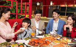 Chuỗi buffet hải sản nổi tiếng ở Hà Nội lên tiếng về thông tin "đuổi khách" khi khách phản ánh cua có mùi