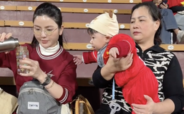 Hành động siêu tinh tế của nàng WAG Chu Thanh Huyền khi đi cổ vũ chồng - CĐM chỉ để ý 1 chi tiết