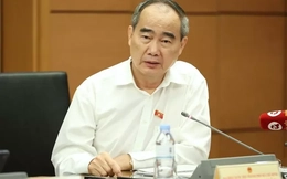 Đề xuất chuyển từ trả lương tối thiểu sang lương đủ nuôi 2 con