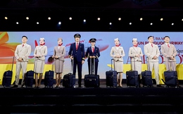 Lộ diện đồng phục của dàn tiếp viên, cơ trưởng, cơ phó Sun Phuquoc Airways, thay đổi 1 chi tiết so với hình ảnh rò rỉ