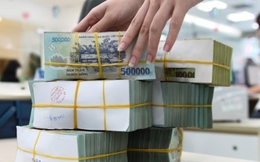 Tiền gửi dân cư vào ngân hàng tăng cao nhất 5 năm, đạt hơn 7,748 triệu tỷ đồng