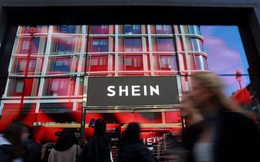Kinh đô thời trang Paris ‘nổi giận’ khi Shein mở cửa hàng vật lý ngay giữa phố trung tâm, bán những chiếc váy giá chỉ 12 euro