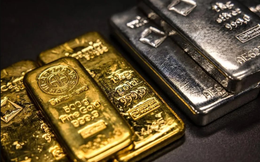 Vì sao giá bạc tăng gần 50% lên mức cao nhất 10 năm?