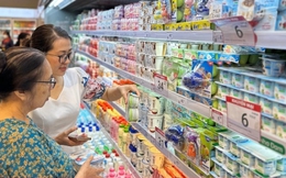 Dân sợ hàng dỏm, siêu thị, trung tâm mua sắm ăn nên làm ra 