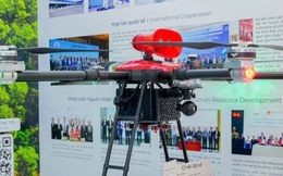 Mua drone, UAV phải đăng ký, điều khiển UAV từ 250g trở lên phải có giấy phép