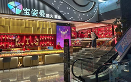 Trung Quốc áp quy định mới siết đầu cơ vàng, hãng bán lẻ trang sức lớn nhất nước phải đóng cửa hơn 1.000 chi nhánh