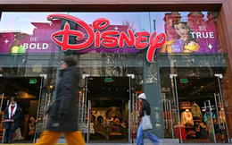 Ai rồi cũng lao vào cuộc đua AI: Disney rót 1 tỷ USD cho OpenAI, mở cửa 'kho báu vô giá' gồm 200 nhân vật hoạt hình