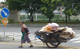 Cơn đau đầu của nền kinh tế lớn thứ 4 châu Á: Nhóm trên 65 tuổi đối mặt khủng hoảng kép, cứ 10 người thì 4 người sống dưới mức nghèo khổ