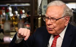 Tại sao Warren Buffett ngừng tặng 10.000 USD tiền mặt làm quà giáng sinh cho gia đình?