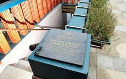 Cận cảnh căn hầm tránh bom bên trong khách sạn Metropole Hà Nội