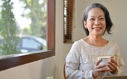 63 tuổi, cho con gái, con rể 1 tỷ đồng mua nhà, 363 triệu mua xe, chăm cháu 5 năm, tôi chua xót nhận ra: Con rể vẫn chỉ là “người ngoài”!