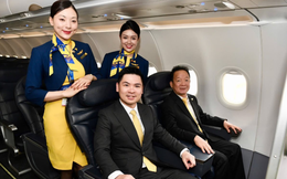 Xôn xao khung hình quyền lực 2 cha con Bầu Hiển trong ngày máy bay đầu tiên thuộc sở hữu của Viettravel Airline ra mắt, hoa hậu Đỗ Mỹ Linh nói 1 câu khen nức nở