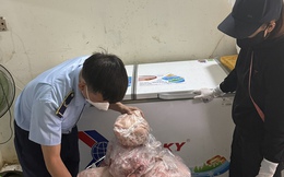 Đắk Lắk: Một hộ kinh doanh bày bán 370kg thịt heo đông lạnh không rõ nguồn gốc