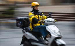 Bán cốc cà phê giá 7.000 đồng cả ship, bùng nổ 120 triệu đơn/ngày: Hãng giao hàng gồng lỗ tỷ USD, hủy diệt thị trường, đưa tất cả đối thủ cùng ‘xuống đáy’