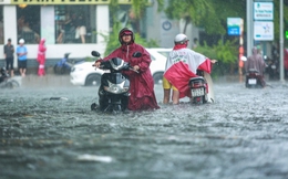 Áp thấp nhiệt đới đang mạnh thêm, miền Bắc sắp mưa to 5 ngày liên tiếp