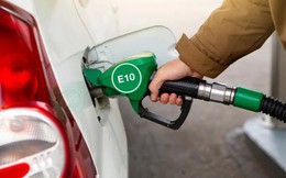 Xe đời cũ những năm 2000 không dùng được xăng E10: Sự thật là gì?