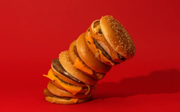 McDonald’s không còn rẻ nữa, bị khách hàng tẩy chay, gặp khủng hoảng thương hiệu khi chủ nhà hàng nhượng quyền xung đột với công ty mẹ