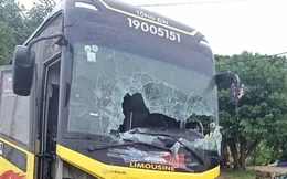 Thủ tướng yêu cầu khẩn trương điều tra vụ lật xe làm 10 người tử vong