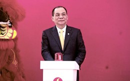 Tỷ phú Phạm Nhật Vượng hoàn tất sang tên lượng cổ phiếu Vingroup trị giá hơn 8.000 tỷ đồng vào cuối tháng 8