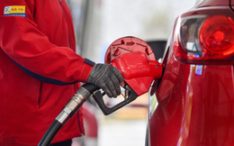 Nền kinh tế số 2 thế giới thừa 40 triệu tấn xăng dầu, nguyên nhân vì 45 triệu chiếc xe điện