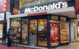 Đồ ăn McDonald’s bị vứt bỏ ngay trước cửa hàng tại Nhật Bản: Người dân phẫn nộ, khủng hoảng truyền thông vì một món đồ chơi