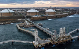 Hé lộ mạng lưới kỳ lạ từ Iran ‘móc nối’ đến một nước châu Âu, mang hàng triệu thùng dầu Nga cho quốc gia tiêu thụ dầu nhiều nhất thế giới