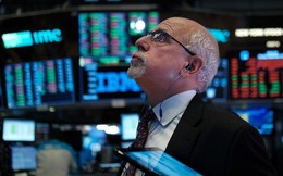 Phiên 7/8: Khối ngoại "quay đầu" bán ròng, ngược chiều chi hơn 400 tỷ gom một cổ phiếu ngân hàng