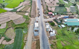 Sơn Hải xin cắm bảng “bảo hành 10 năm” trên tuyến cao tốc Hoài Nhơn – Quy Nhơn