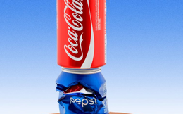 Đại chiến cola: Pepsi đang thua Coca-Cola vì 'ôm đồm' thêm cả xe tải và kho bãi?