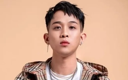 Đột kích quán bar, phát hiện nam ca sĩ có 8 lệnh truy nã