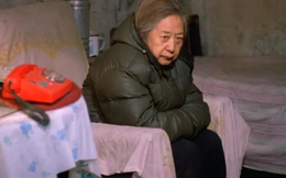 Rút sổ tiết kiệm 1 tỷ đồng cho con sửa nhà, cụ bà 72 tuổi vẫn bị đưa vào viện dưỡng lão, hàng ngày chỉ được ăn 2 bữa cháo loãng