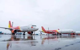 186 chuyến bay bị ảnh hưởng, đường sắt Bắc - Nam gãy ray vì bão Bualoi